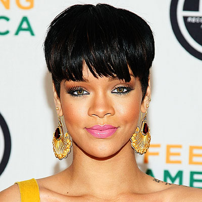 Rihanna Short.jpg